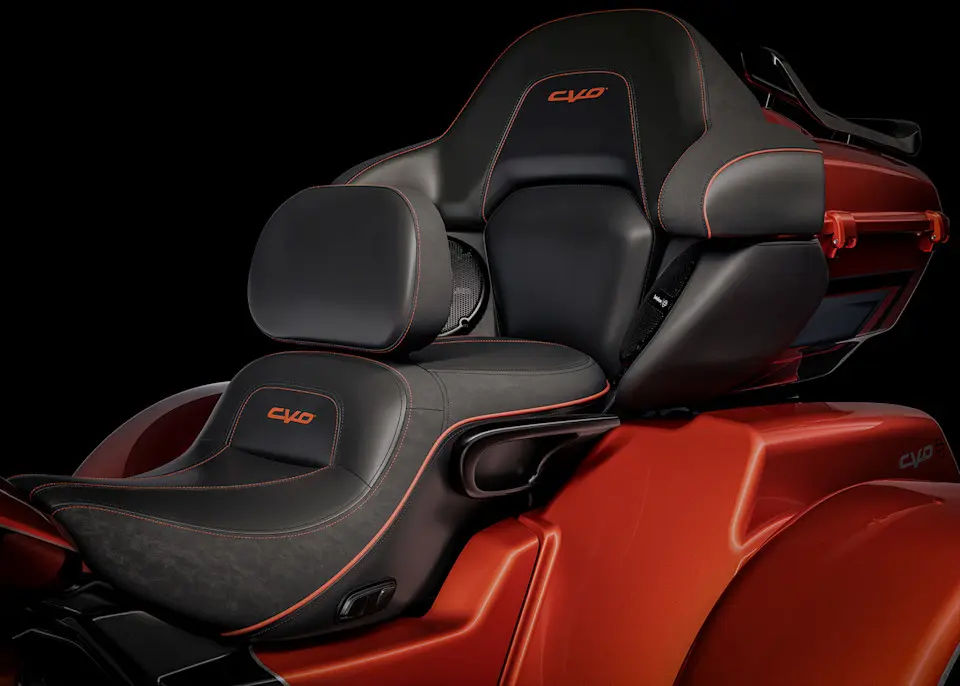 2026 Harley-Davidson CVO Street Glide Sitzdesign.
